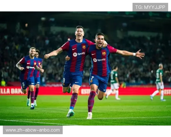 西甲联赛与世界足球的发展趋势 西甲联赛与世界足球的发展趋势